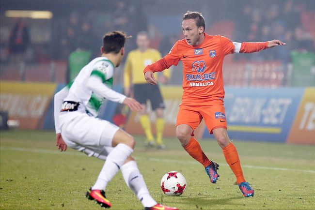 让球迷们热 让球迷们热