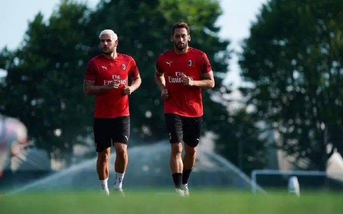 他们在防守 他们在防守