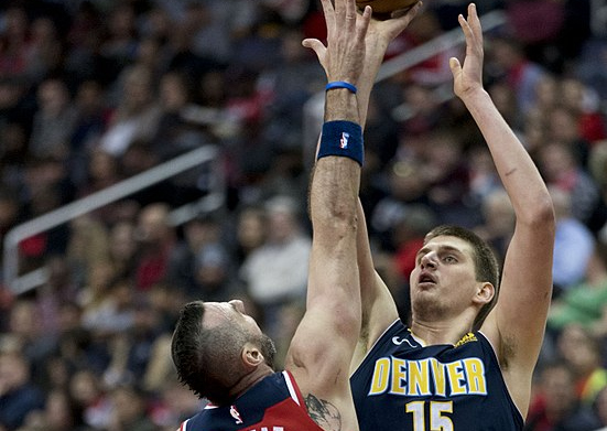 却令球迷与 却令球迷与