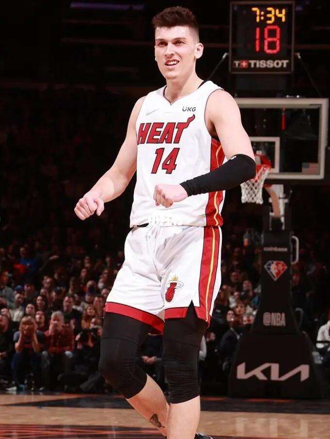 线不仅投射 线不仅投射